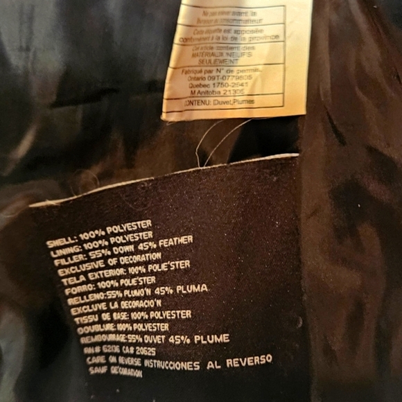 Guess Classic Down Filled Insulated Puffer Jacket - Picture 9 of 10